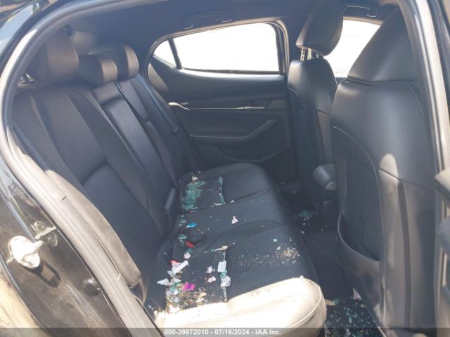 JM1BPAKM4P1613186 Mazda Mazda3 2.5 S Select