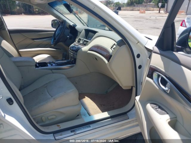 JN1BY1PP9JM330226 Infiniti Q70l 3.7 Luxe