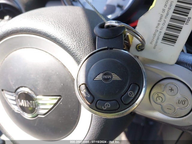 2009 MINI COOPER S CLUBMAN WMWMM33519TP91341 Photo 10