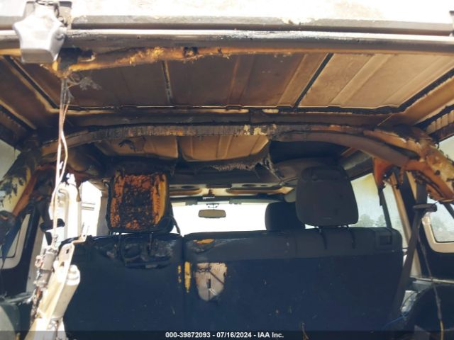 1C4BJWDG1JL895353 Jeep Wrangler Jk Unlimited Sport S 4x4
