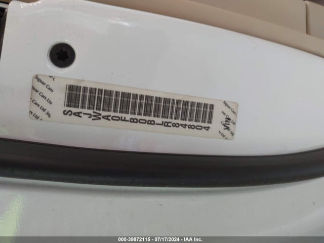 2011 JAGUAR XF SAJWA0FB0BLR84804 Photo 8