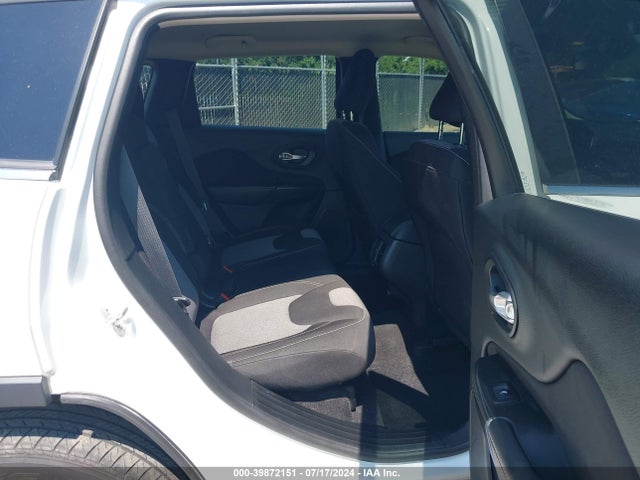 Jeep Cherokee Latitude 2014 1C4PJMCS7EW229800 Image 8