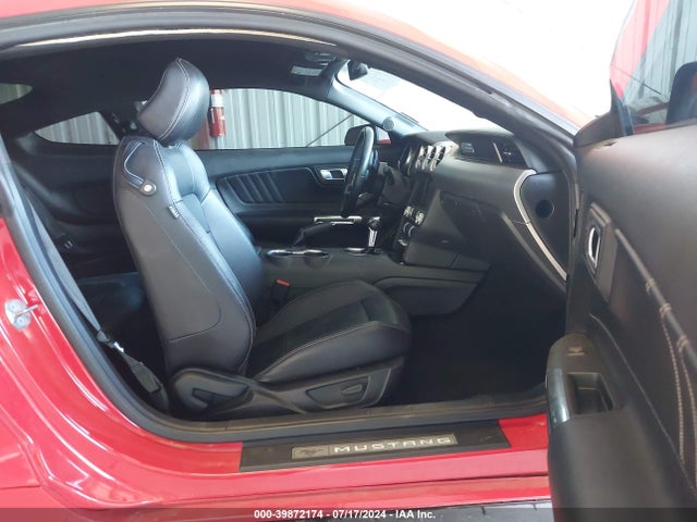 Ford Mustang Ecoboost Premium Fastback 2021 1FA6P8TH8M5103333 Image 5