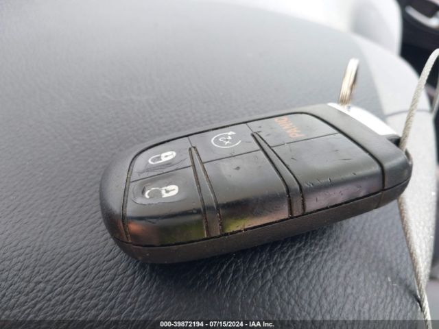 3C4NJCBB0JT272670 Jeep Compass Latitude Fwd