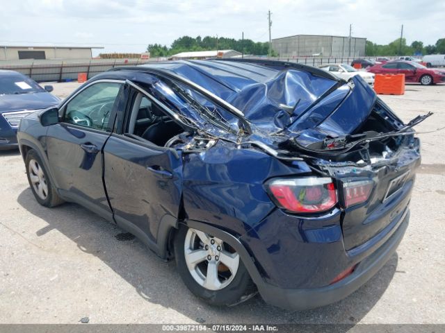 3C4NJCBB0JT272670 Jeep Compass Latitude Fwd