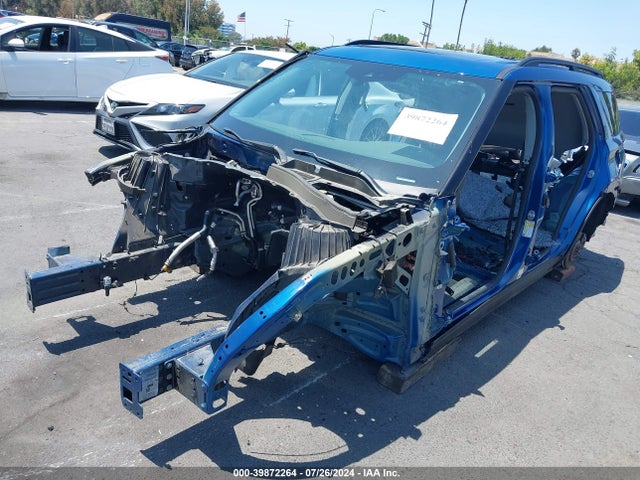 Ford EXPLORER XLT 2020 1FMSK7DH7LGC30086 Image 2