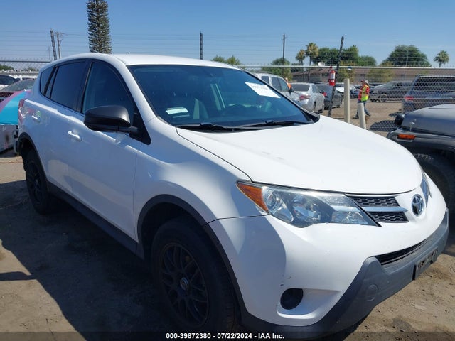 Toyota RAV4 LE 2015 2T3ZFREV8FW193324 main image