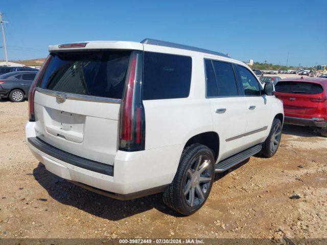 1GYS4BKJ0GR158952 Cadillac Escalade Luxury Collection