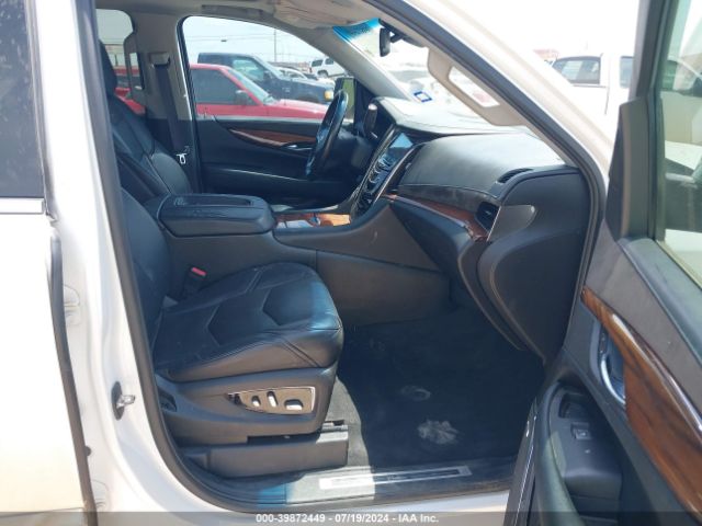 1GYS4BKJ0GR158952 Cadillac Escalade Luxury Collection