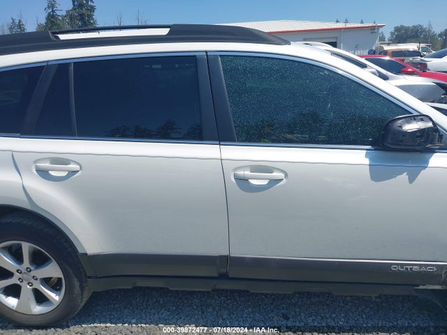 4S4BRBCC0E3283744 Subaru Outback 2.5i Premium