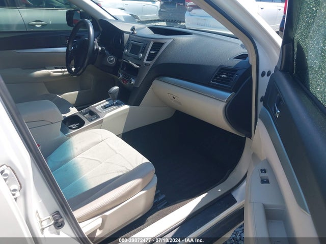 4S4BRBCC0E3283744 Subaru Outback 2.5i Premium