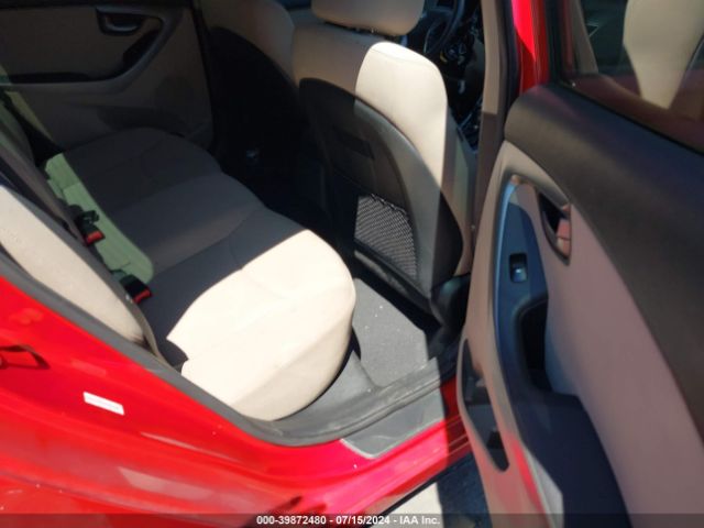 KMHDH4AEXFU412399 Hyundai ELANTRA SE