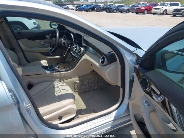 55SWF4JBXHU225246 Mercedes-Benz C 300 Luxury/sport
