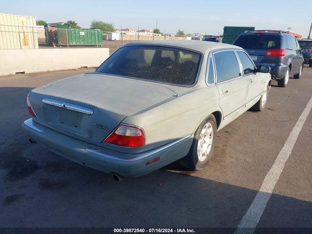 2002 JAGUAR XJ8 SAJDA24C62LF41736 Photo 3
