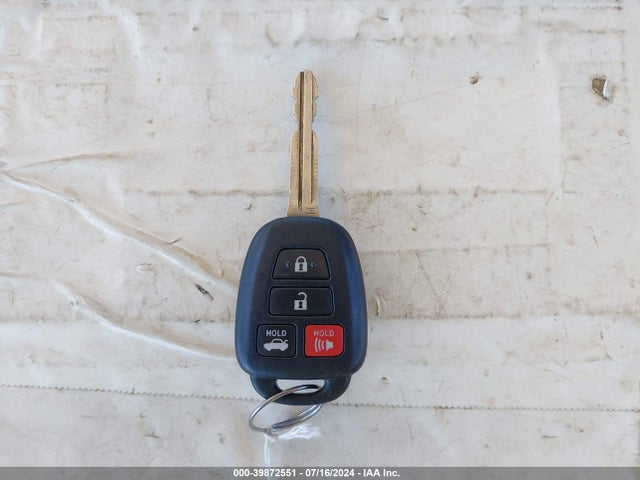Toyota COROLLA LE 2016 5YFBURHE1GP401316 Image 11