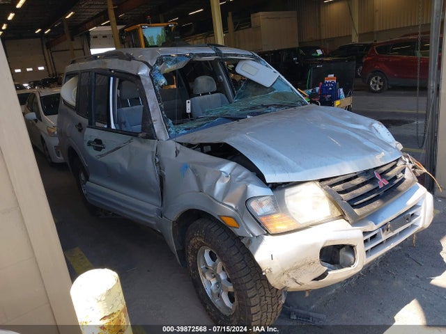 2001 MITSUBISHI MONTERO JA4MW31R11J040088 Photo 0