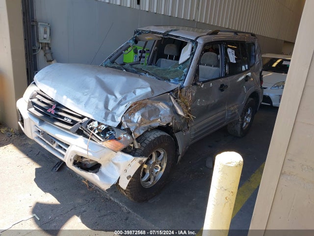 2001 MITSUBISHI MONTERO JA4MW31R11J040088 Photo 1