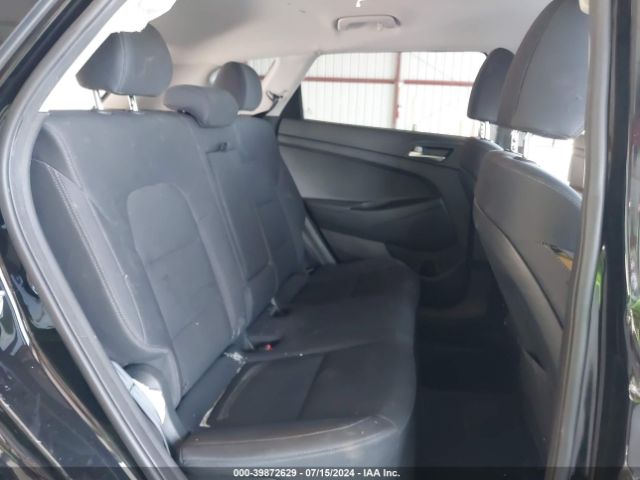 KM8J33A40LU275858 Hyundai Tucson Value
