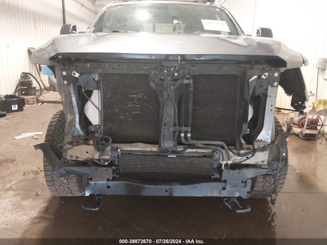 1N6BA1F45JN524882 Nissan Titan Xd Sv Diesel
