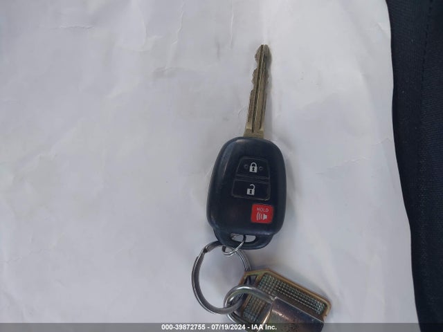 Toyota RAV4 LE 2015 2T3BFREV2FW251039 Image 11