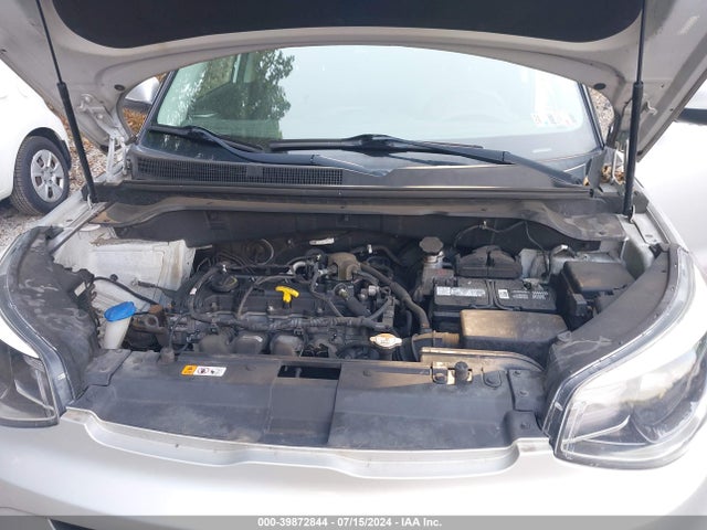 KIA SOUL + 2018 KNDJP3A52J7537408 Image 10
