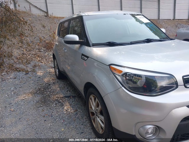 KIA SOUL + 2018 KNDJP3A52J7537408 Image 12