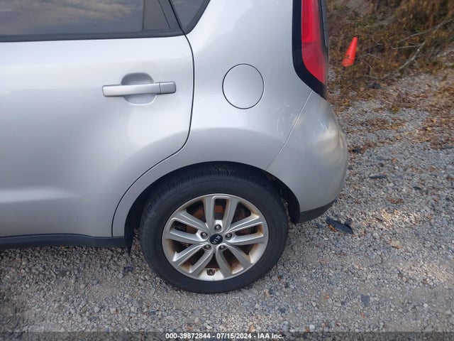 KIA SOUL + 2018 KNDJP3A52J7537408 Image 15