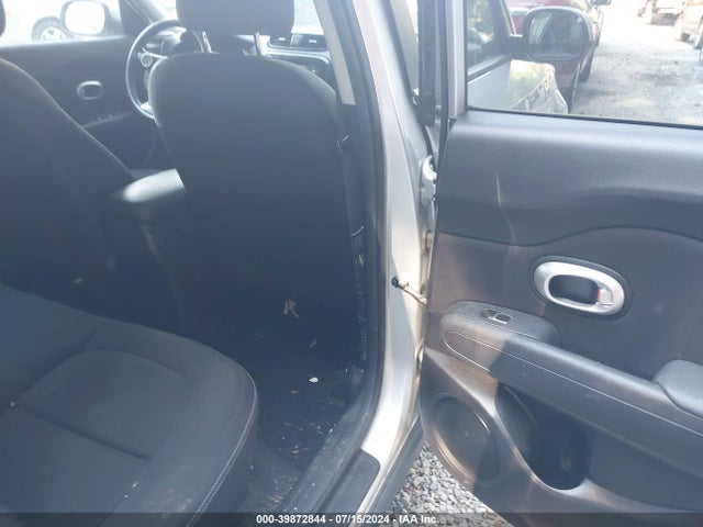 KIA SOUL + 2018 KNDJP3A52J7537408 Image 8