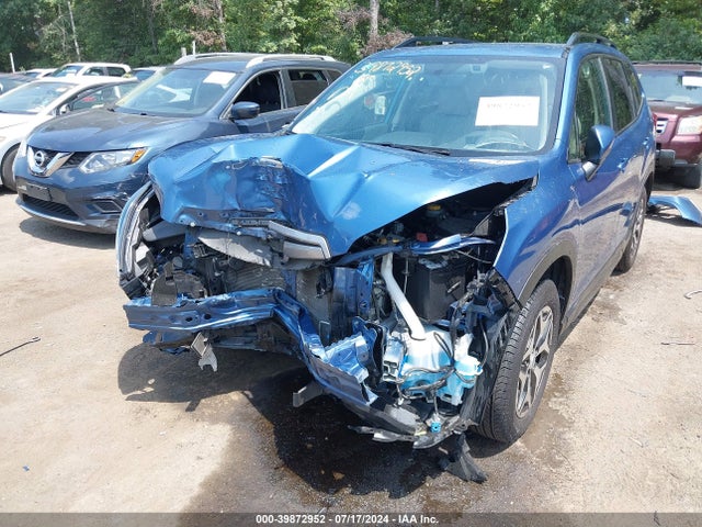 Subaru Forester Premium 2019 JF2SKAEC6KH440807 Image 10