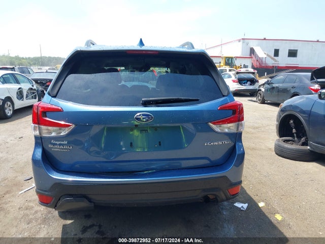 Subaru Forester Premium 2019 JF2SKAEC6KH440807 Image 17