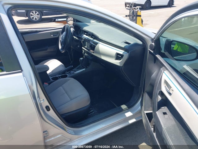 Toyota COROLLA LE 2015 5YFBURHE4FP352093 Image 5