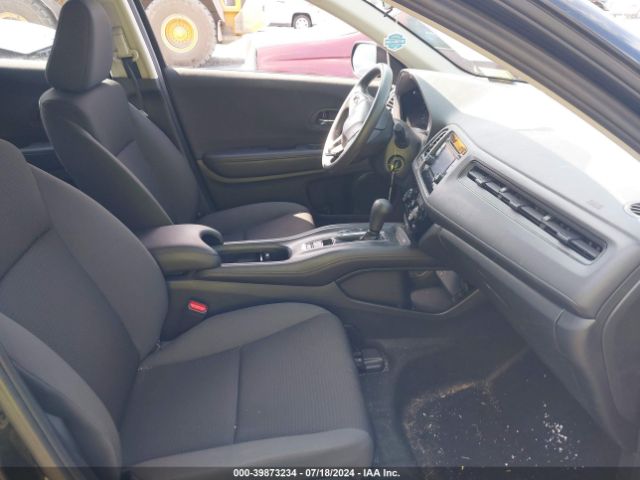 3CZRU6H37NM741578 Honda Hr-v Awd Lx