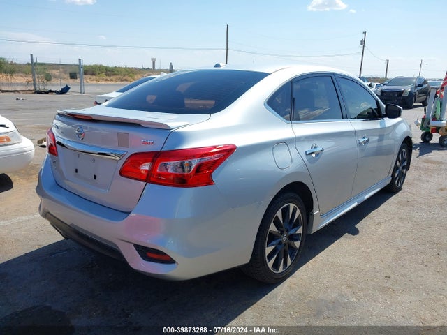 Nissan SENTRA SR 2019 3N1AB7AP7KY208813 Image 4