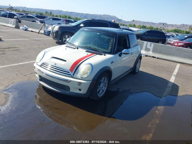 2005 MINI COOPER S WMWRE33455TG95736 Photo 1