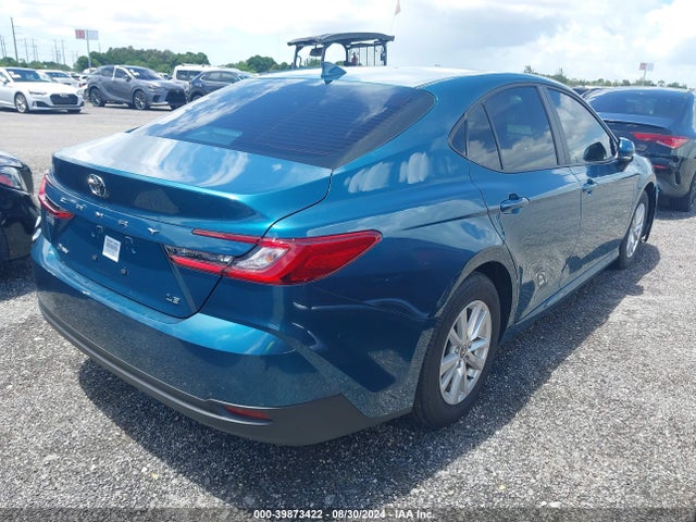 Toyota CAMRY LE 2025 4T1DAACK7SU502545 Image 4