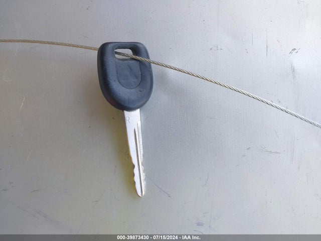 2000 MITSUBISHI GALANT 4A3AA46G9YE169359 Photo 10