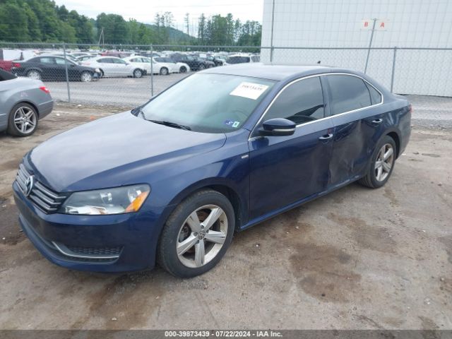 1VWAT7A31EC054987 Volkswagen Passat 1.8t Wolfsburg Edition