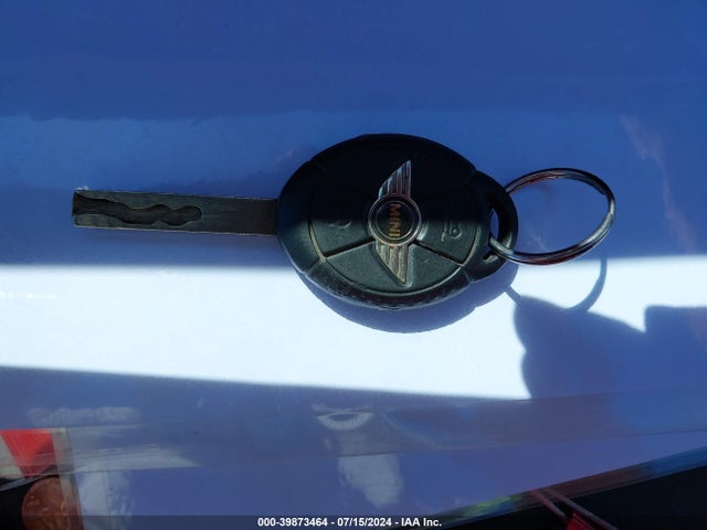 2005 MINI COOPER S WMWRE334X5TD92032 Photo 10