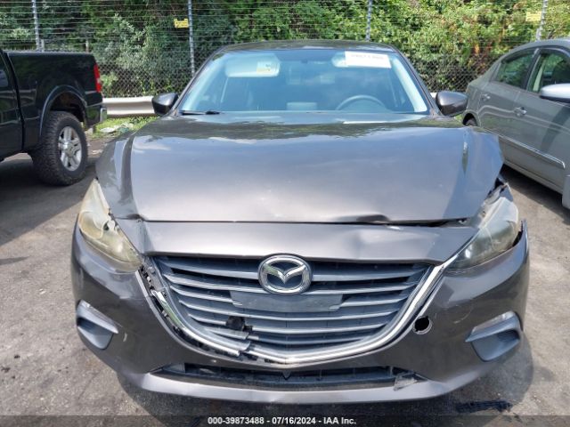 3MZBM1U79FM172427 Mazda Mazda3 I Sport