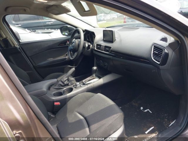 3MZBM1U79FM172427 Mazda Mazda3 I Sport
