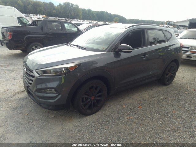 Hyundai Tucson Night 2017 KM8J3CA2XHU479069 Image 2