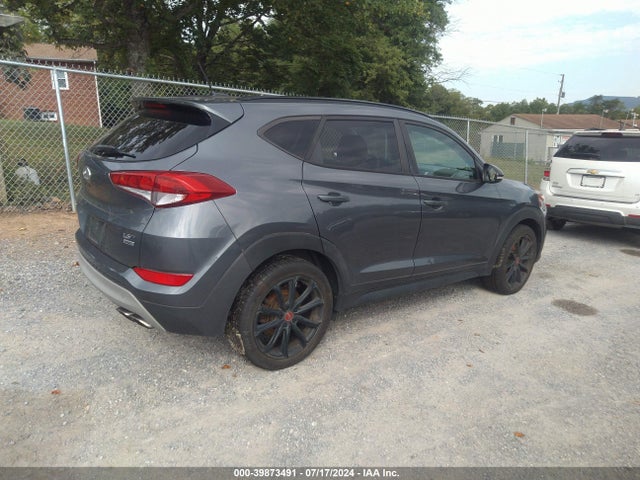 Hyundai Tucson Night 2017 KM8J3CA2XHU479069 Image 4