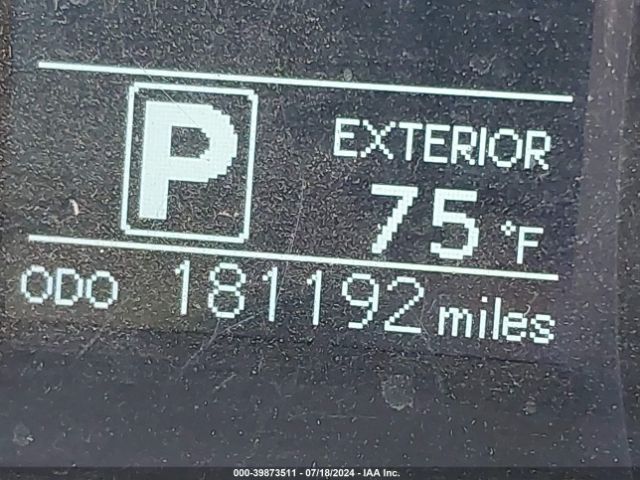 5TDKK3DC8FS573517 Toyota Sienna Le 8 Passenger