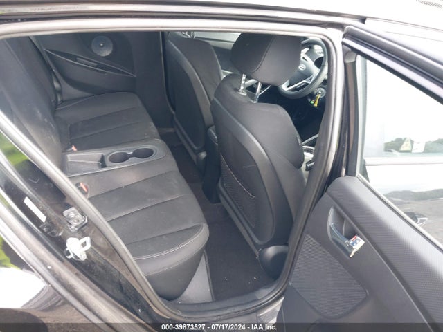 Hyundai Veloster 2016 KMHTC6AD8GU269645 Image 8