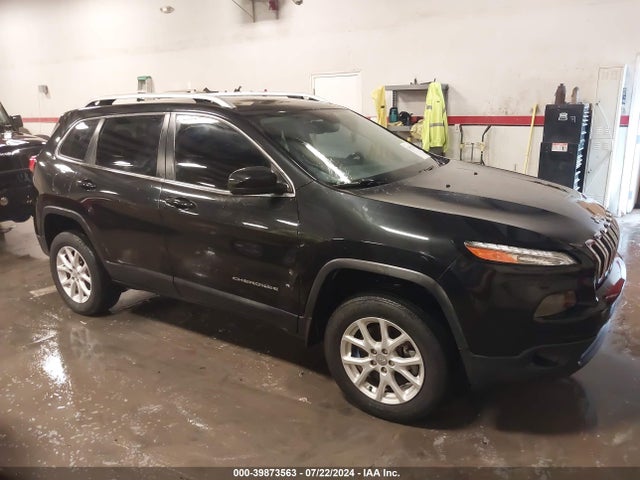 1C4PJMCB4GW214691 Jeep Cherokee Latitude