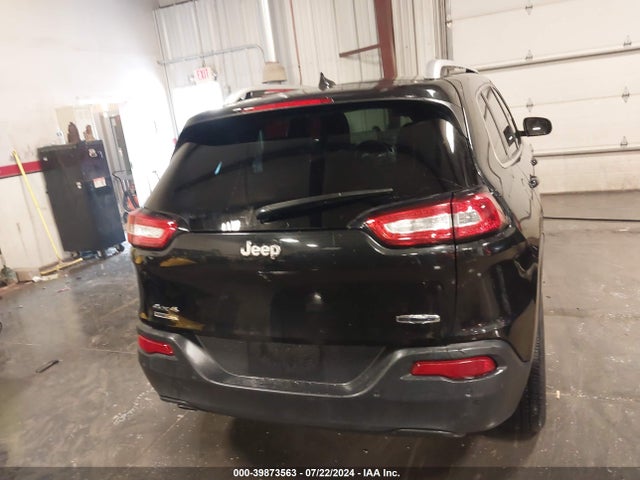 1C4PJMCB4GW214691 Jeep Cherokee Latitude