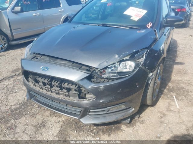 1FADP3L95GL201030 Ford FOCUS ST