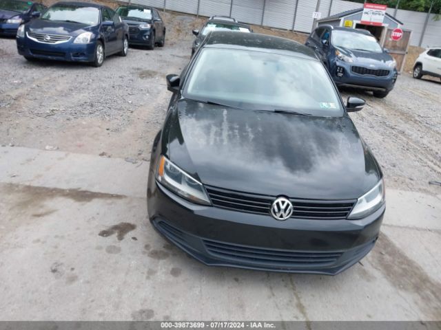 3VWD17AJ3EM395338 Volkswagen JETTA SE