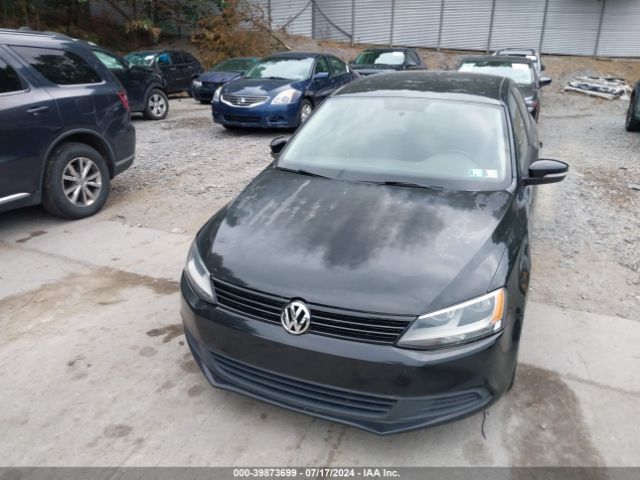 3VWD17AJ3EM395338 Volkswagen JETTA SE