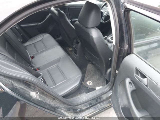 3VWD17AJ3EM395338 Volkswagen JETTA SE